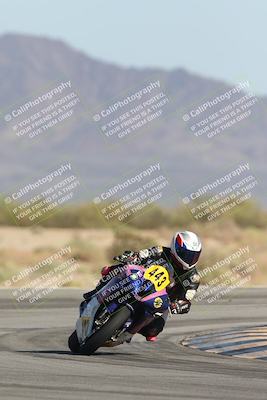 media/Oct-04-2025-CVMA (Sat) [[408bcdd6e4]]/Race 13-Amateur Supersport Open/